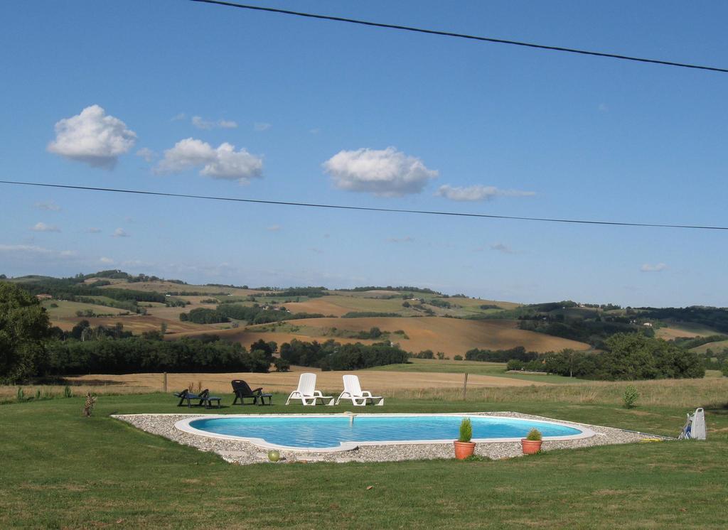 La Maire Bed and Breakfast Saint-Victor-Rouzaud Esterno foto